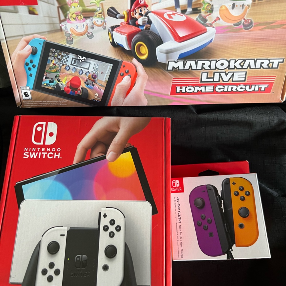 COPY - NINTENDO SWITCH OLED HEGSKAAAA (plus additional bundle)